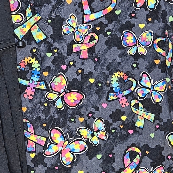 Scrub Set - Picture 2 of 2